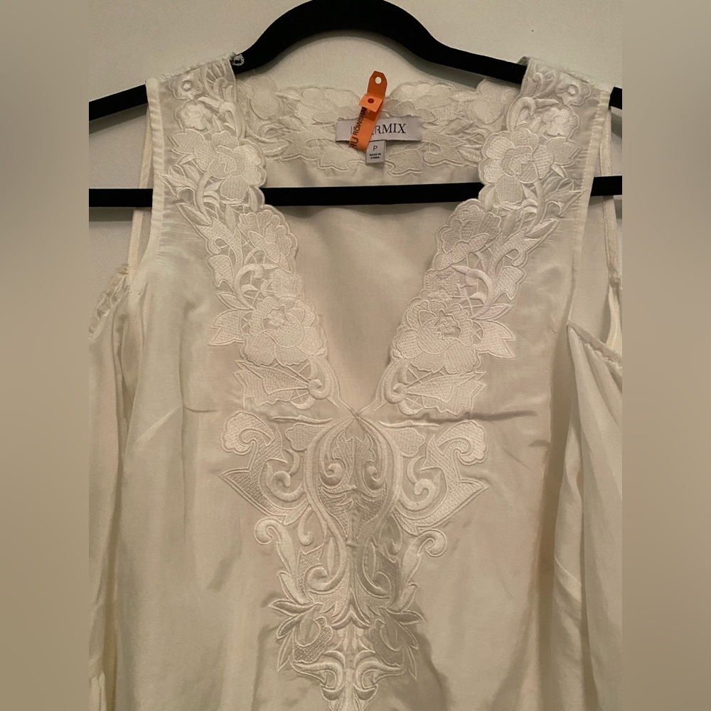 Intermix blouse - Picture 3 of 6